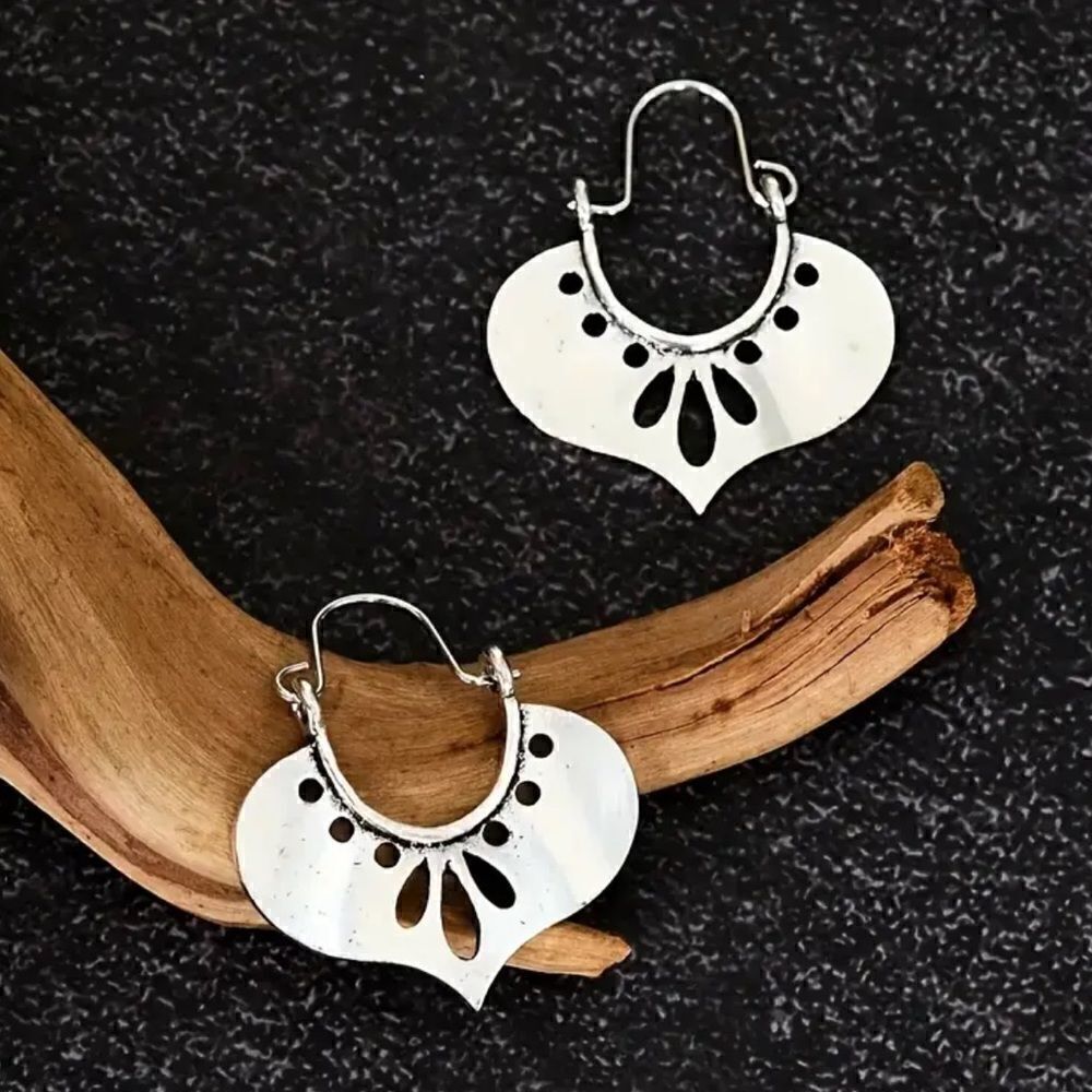 Silver boho hoop earrings A357